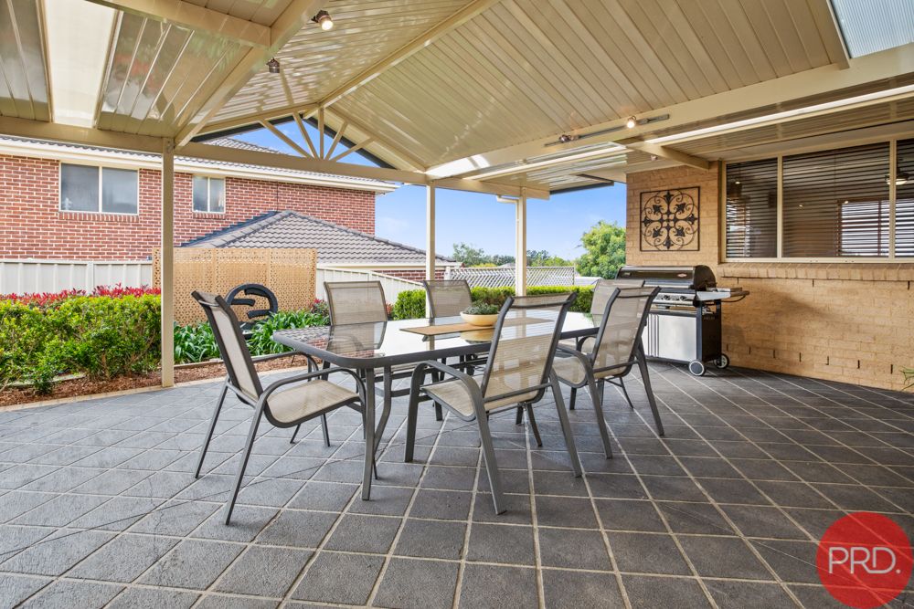 5 Acer Terrace, Thornton NSW 2322, Image 2