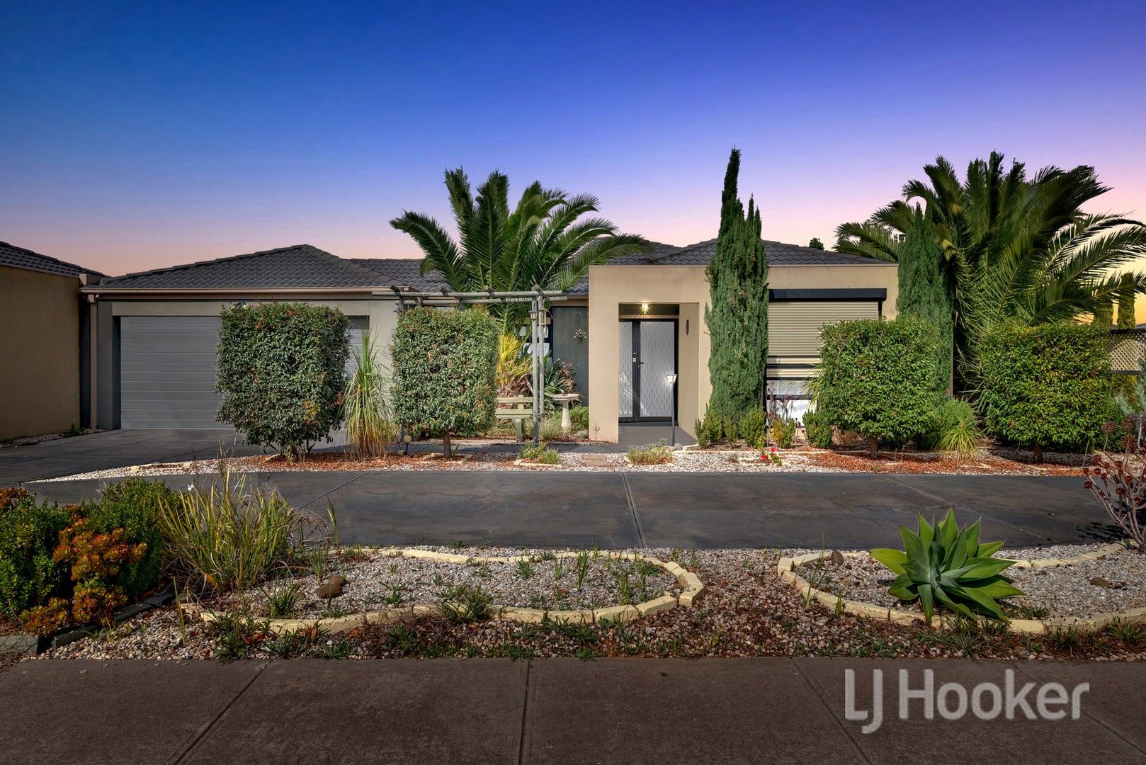 4 bedrooms House in 7 Erskine Way MELTON WEST VIC, 3337