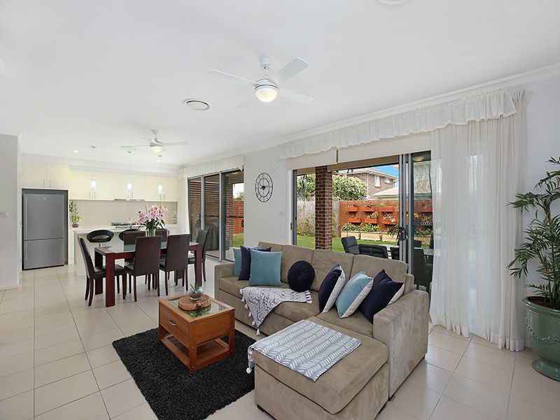 15 Whitehaven Street, Greenhills Beach NSW 2230, Image 2