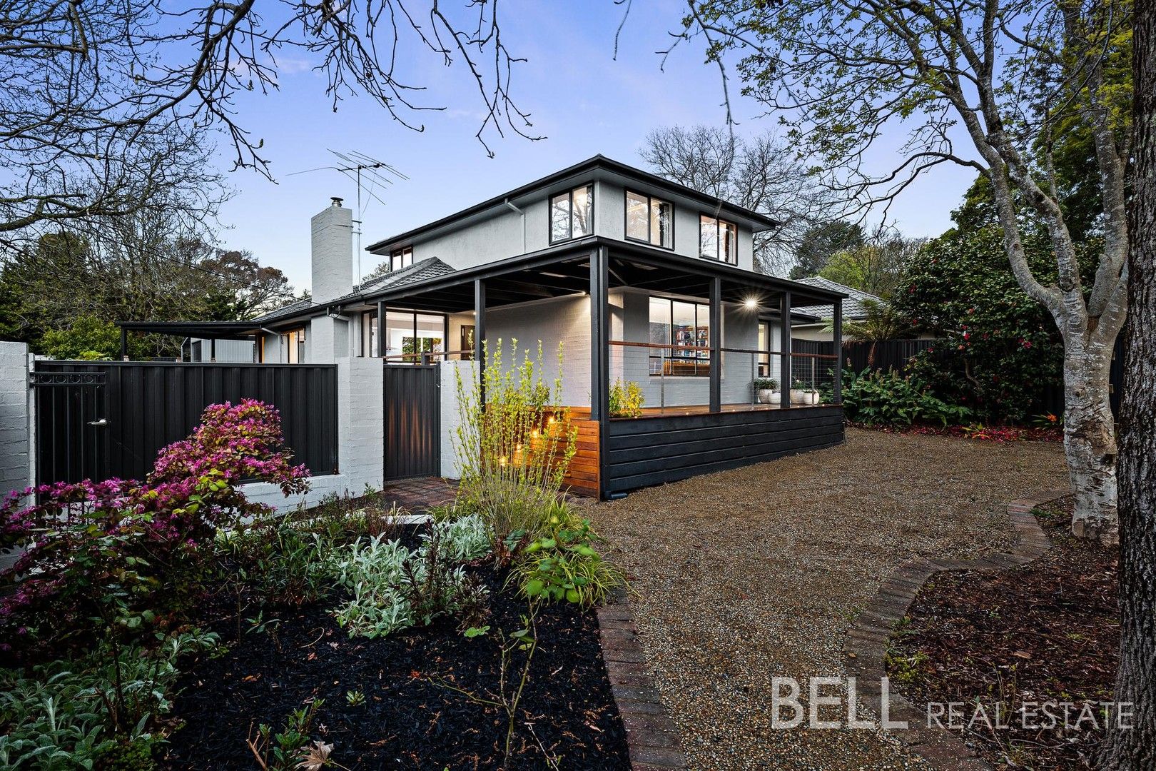 4 bedrooms House in 10 Montrose Road MONTROSE VIC, 3765