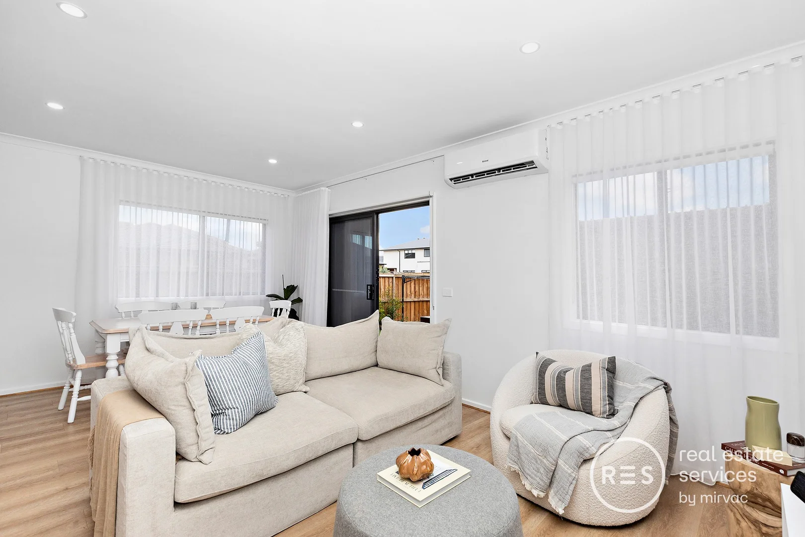 Additional image 3 of 14 Clydesdale Walk, Aintree VIC 3336