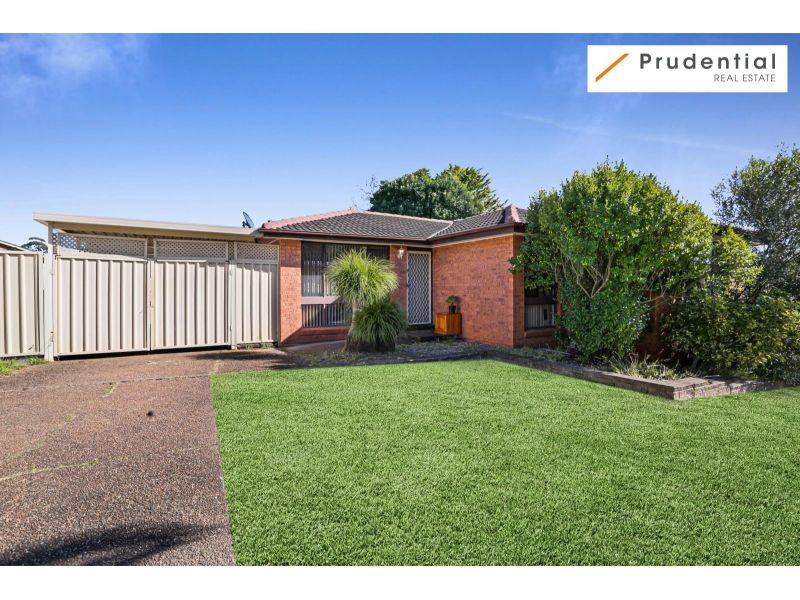 3 bedrooms House in 10 Agrippa Street ROSEMEADOW NSW, 2560