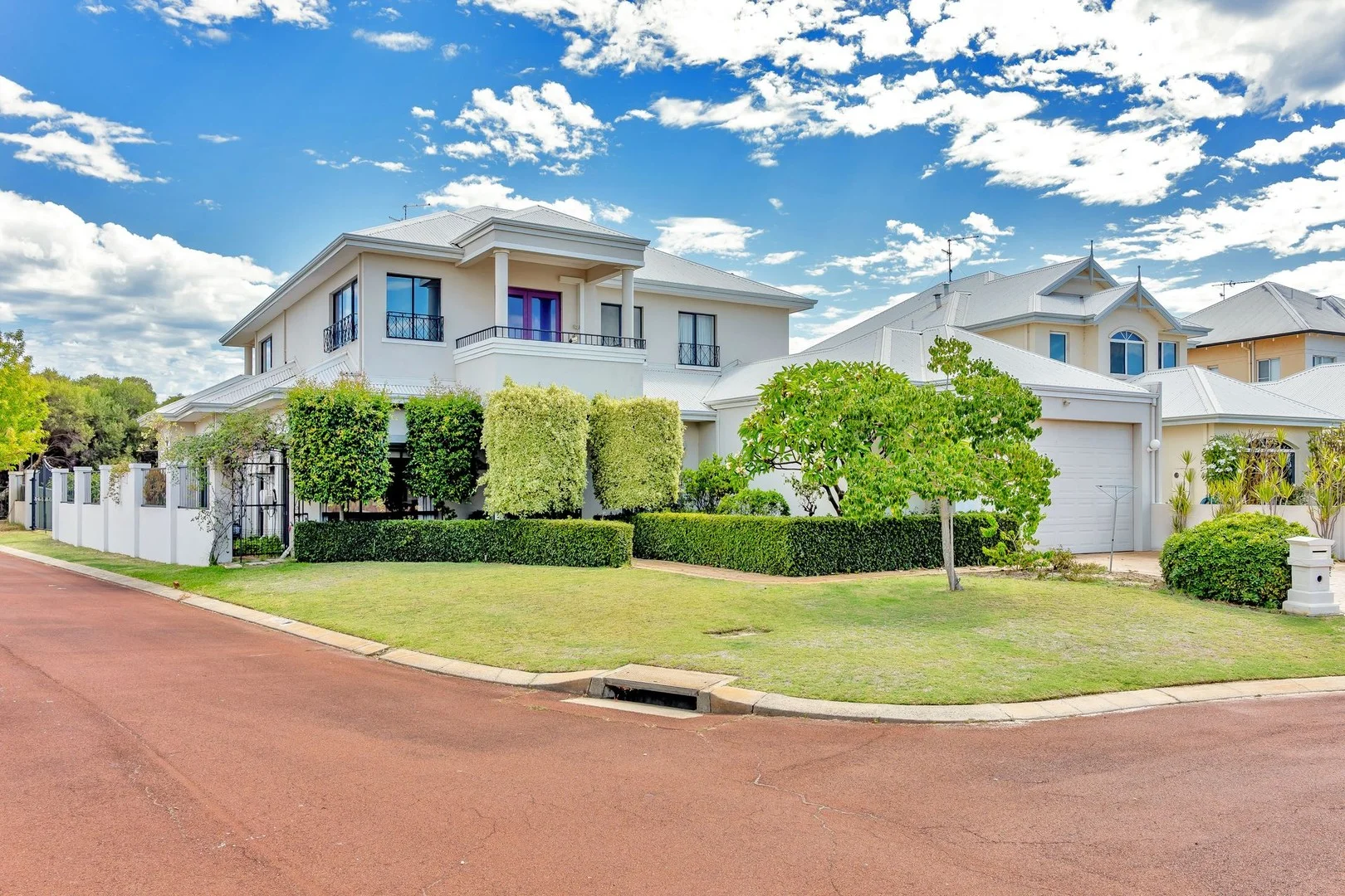 Primary image of 17 Conservation Loop, Erskine WA 6210