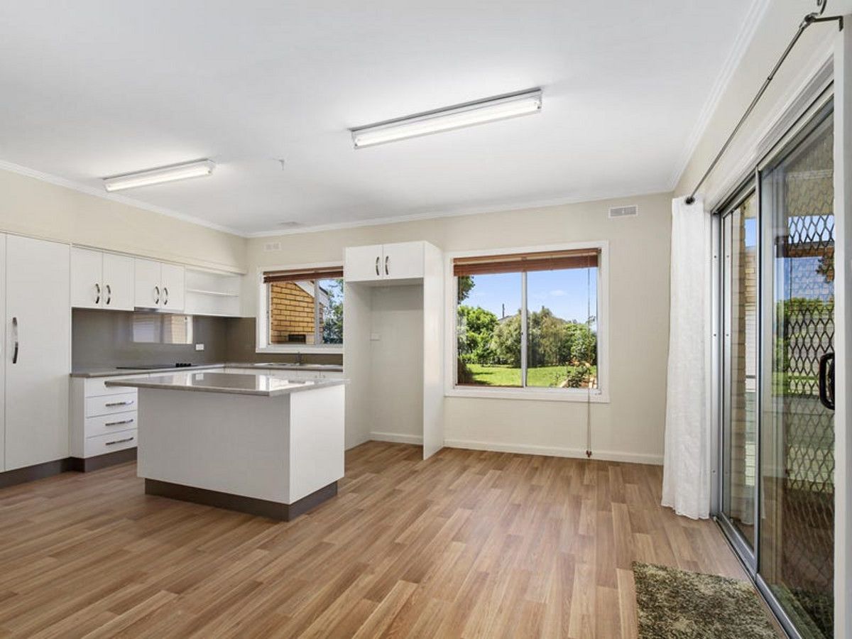 108 Powerscourt Street, Maffra VIC 3860, Image 1