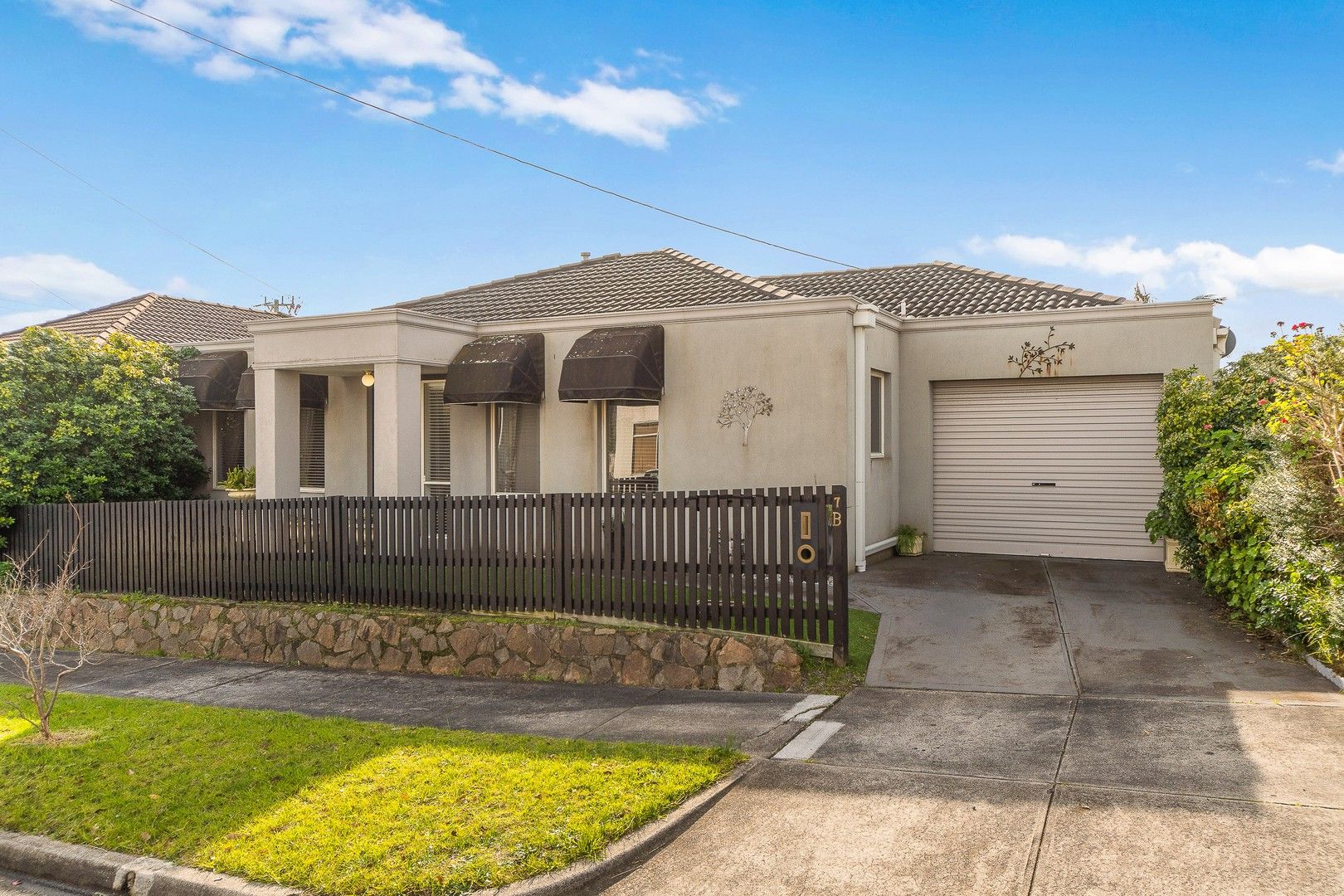 3 bedrooms House in 7b Omaroo Road FRANKSTON VIC, 3199