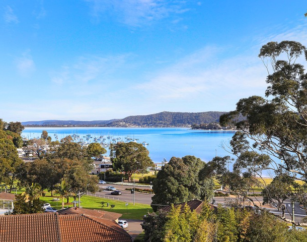 7/6-10 Broadview Avenue, Gosford NSW 2250