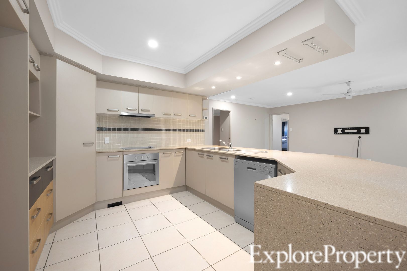 9 Kensington Court, Glenella QLD 4740 House For Rent Domain