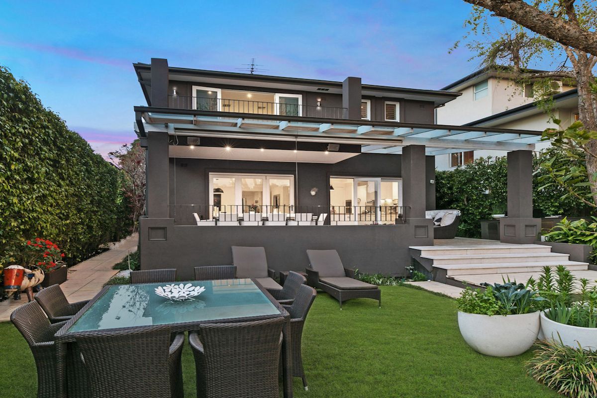 5 bedrooms House in 10 Tivoli Street MOSMAN NSW, 2088