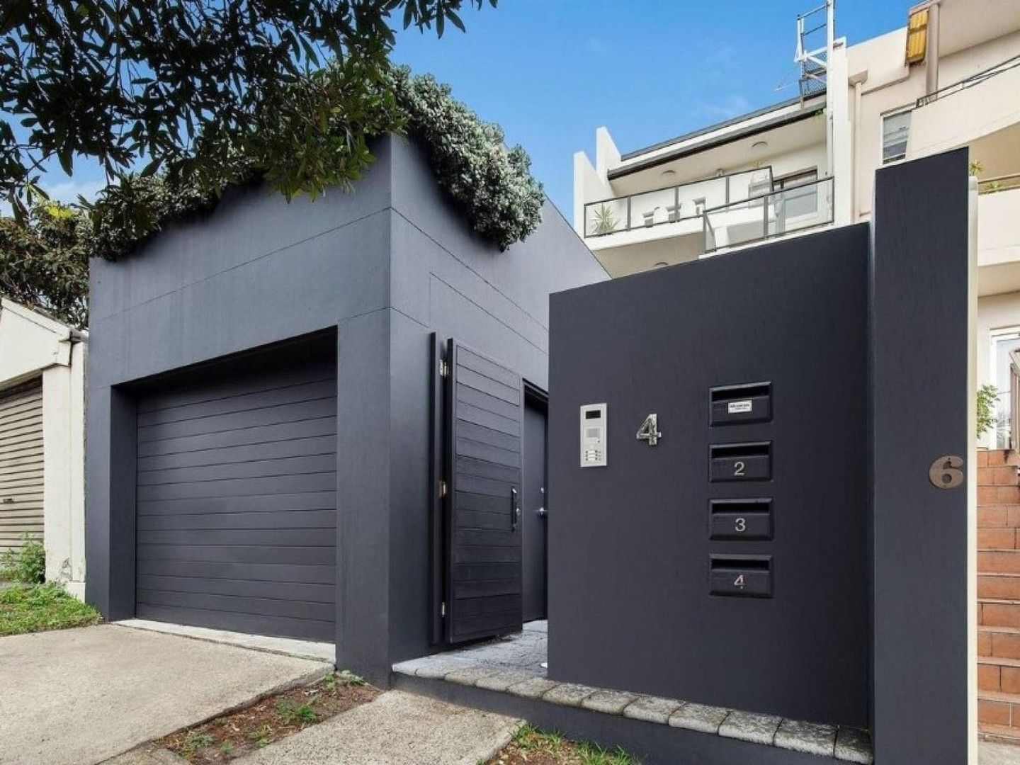 2 bedrooms Apartment / Unit / Flat in 3/4 Shaw Street NORTH BONDI NSW, 2026