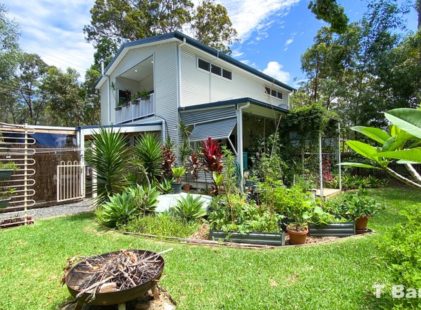 7 Pier Haven, Lamb Island QLD 4184