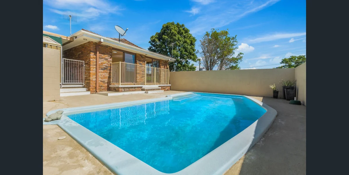 Primary image of 53 Compton Street, Dapto NSW 2530