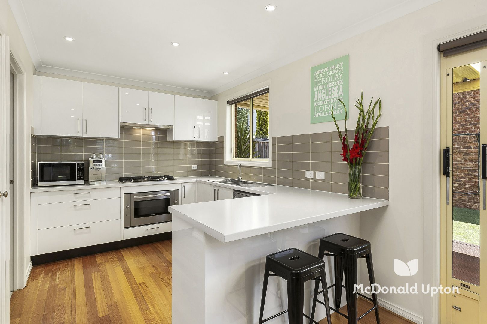 2/5 Kipling Street, Moonee Ponds VIC 3039, Image 2