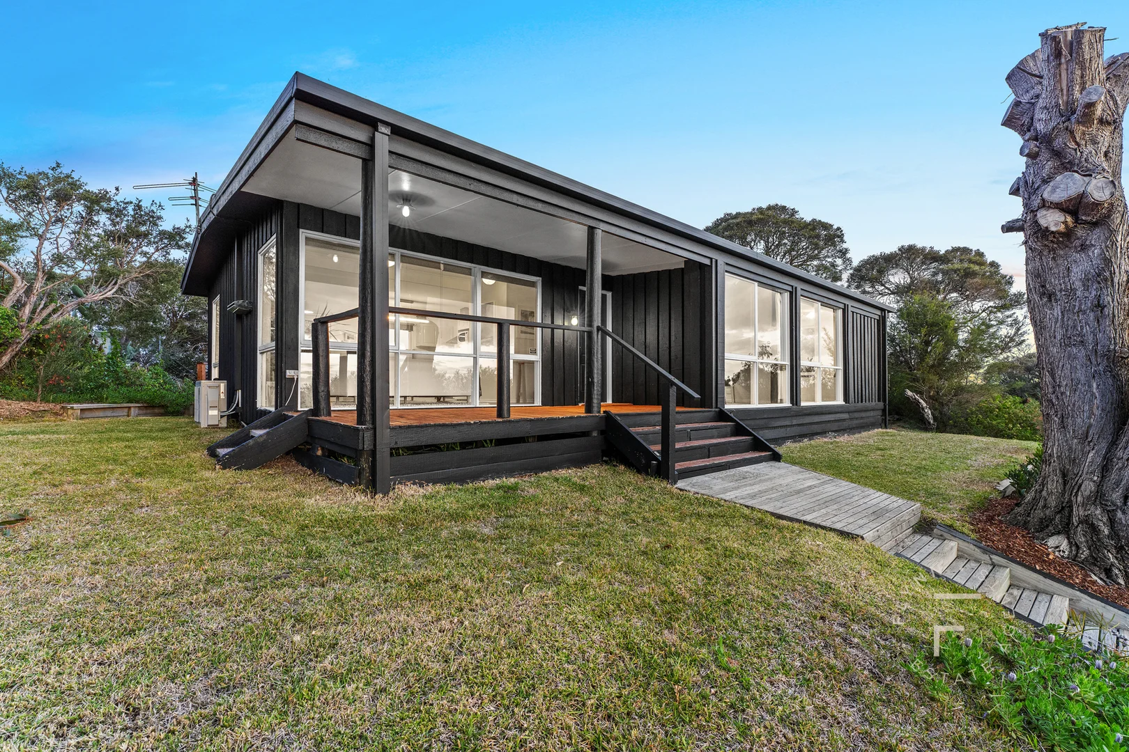 Additional image 2 of 24 Inala Street, Rye VIC 3941