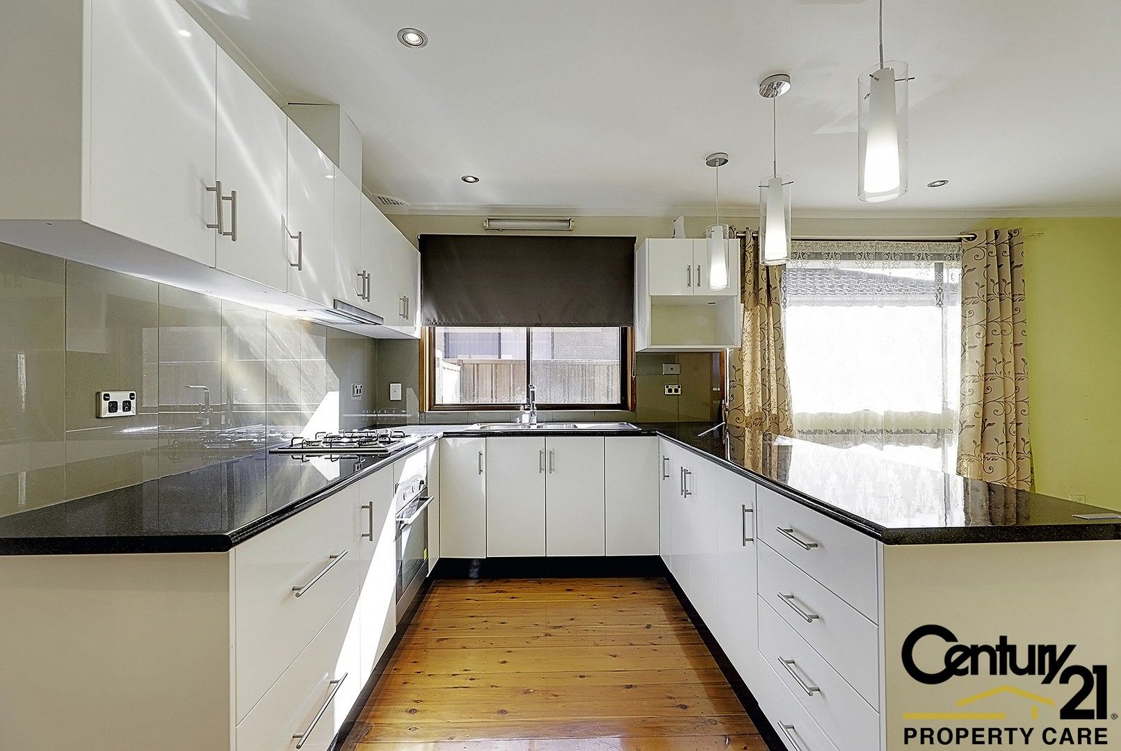 3 bedrooms House in 48 Duncansby Crescent ST ANDREWS NSW, 2566