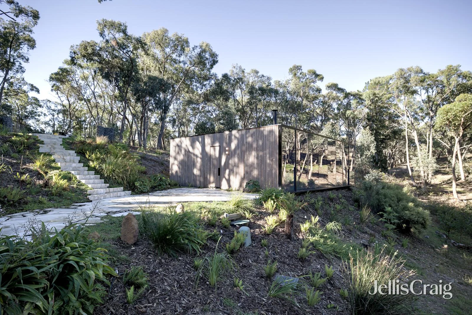 13 Lone Pine Avenue, Hepburn Springs VIC 3461