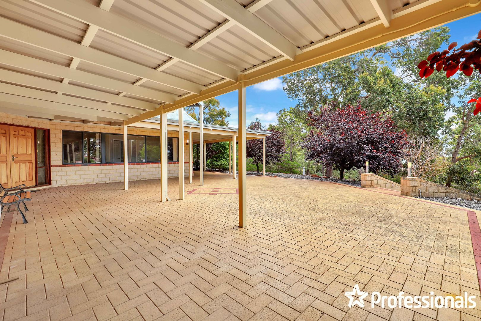 10 O'Neill Place, Bedfordale WA 6112, Image 2