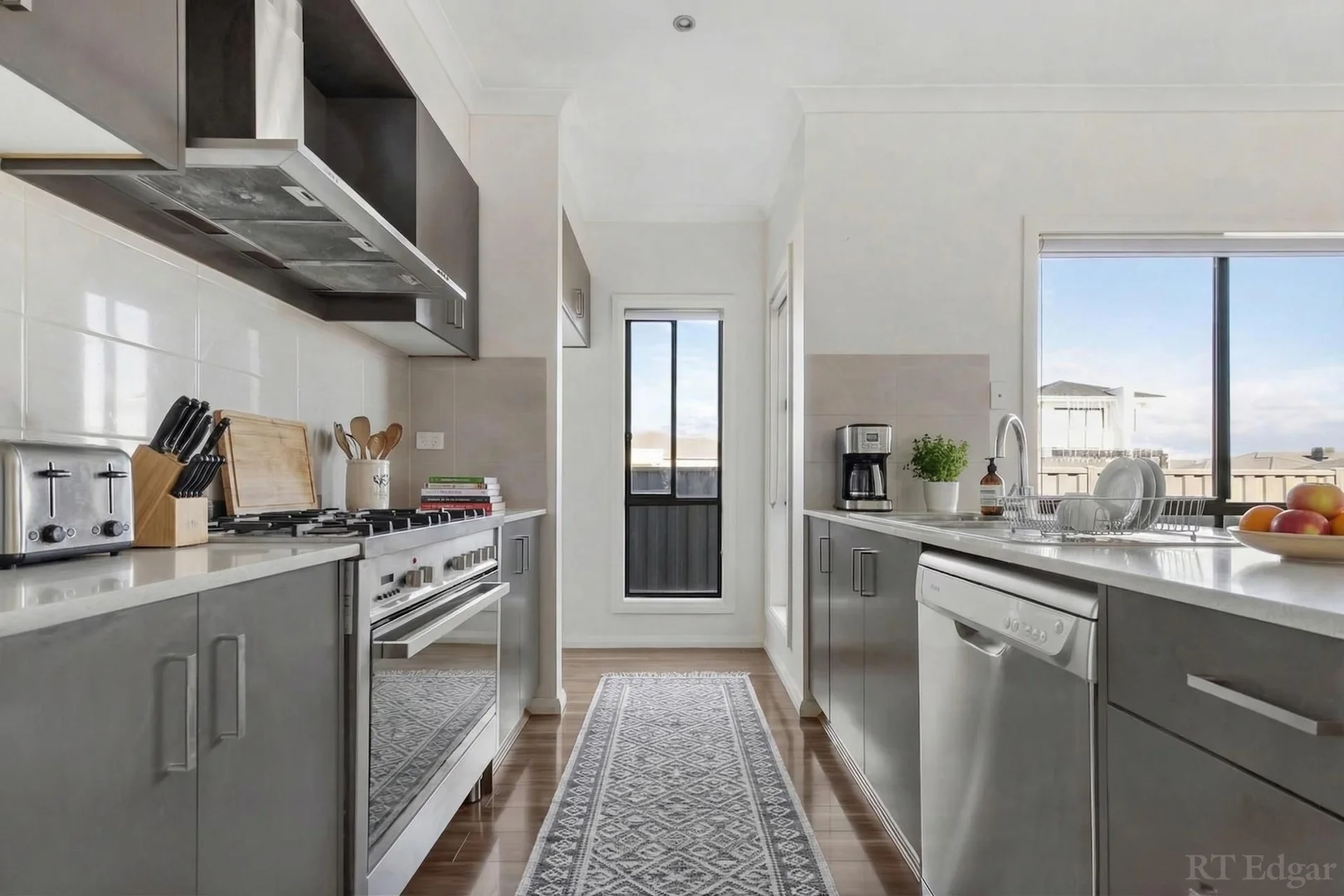 Additional image 4 of 104 Hummingbird Boulevard, Tarneit VIC 3029