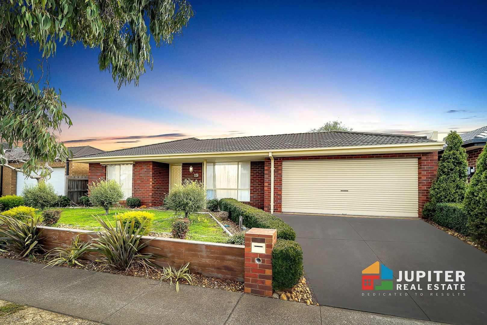 3 bedrooms House in 19 Hawthorn Drive HOPPERS CROSSING VIC, 3029
