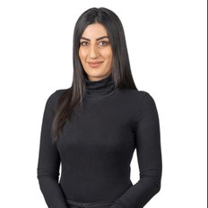 Mirna Eskharya, Property manager