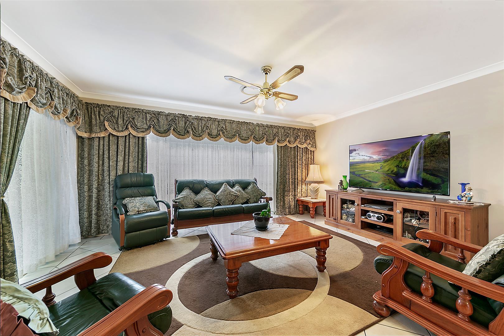 26 Green Hills Drive, Rouse Hill NSW 2155, Image 2