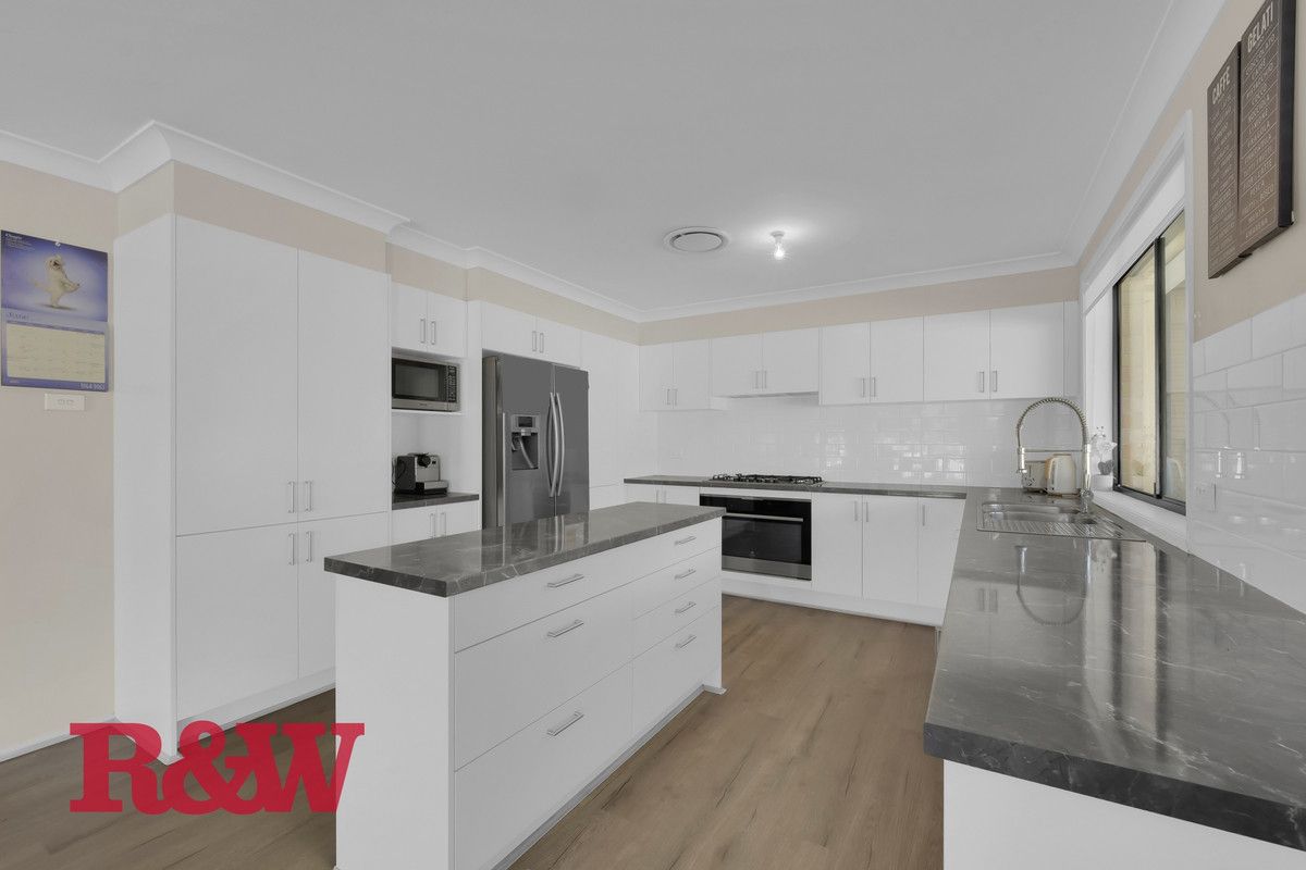 100 Fairwater Drive, Harrington Park NSW 2567, Image 2