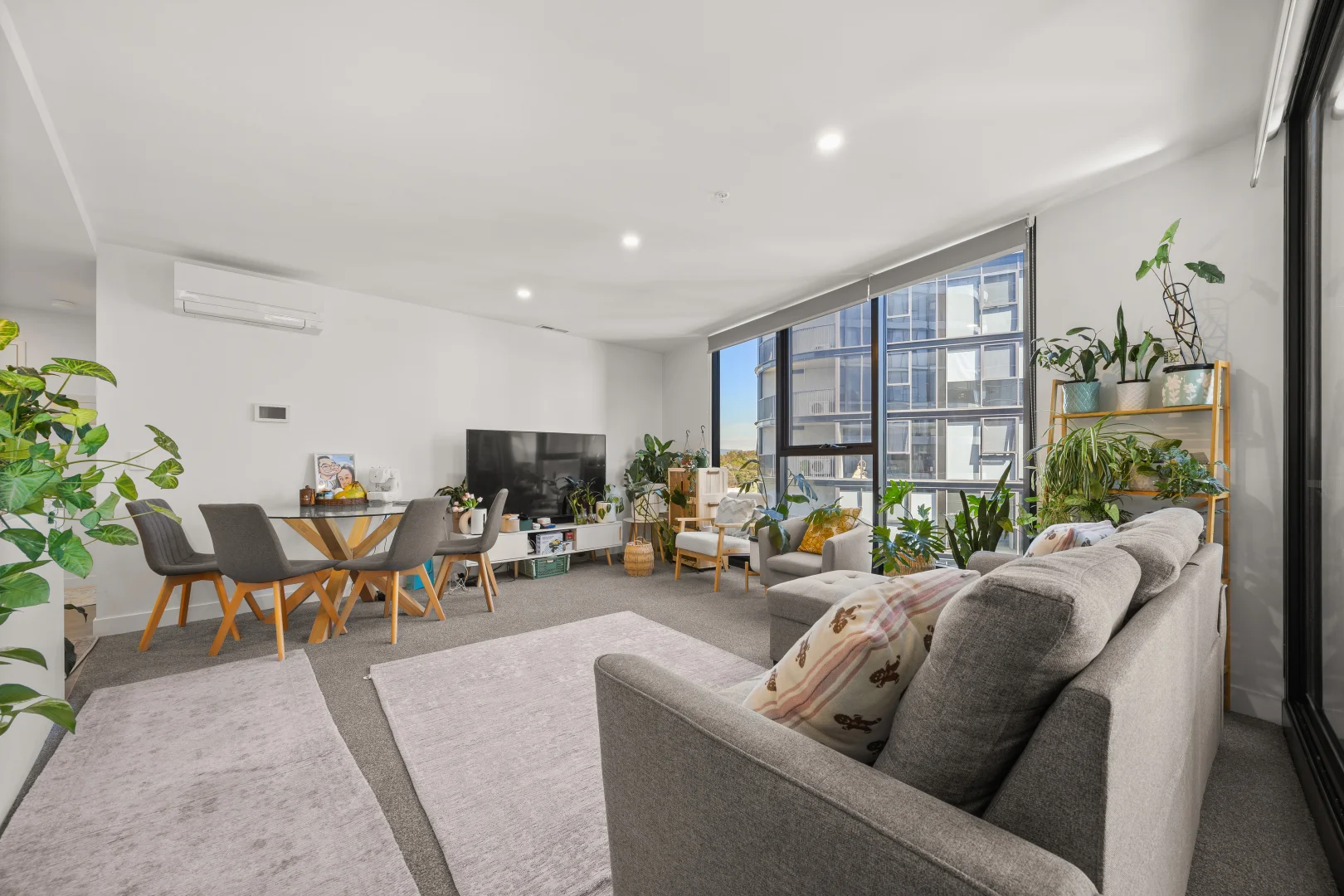 Additional image 3 of 1015/6 Furzer Street, Phillip ACT 2606