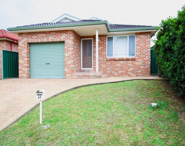 6A Manorhouse Boulevard, Quakers Hill NSW 2763