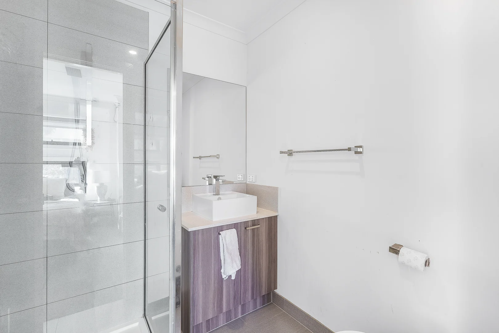 Additional image 6 of 1 Hedge Place, Pakenham VIC 3810