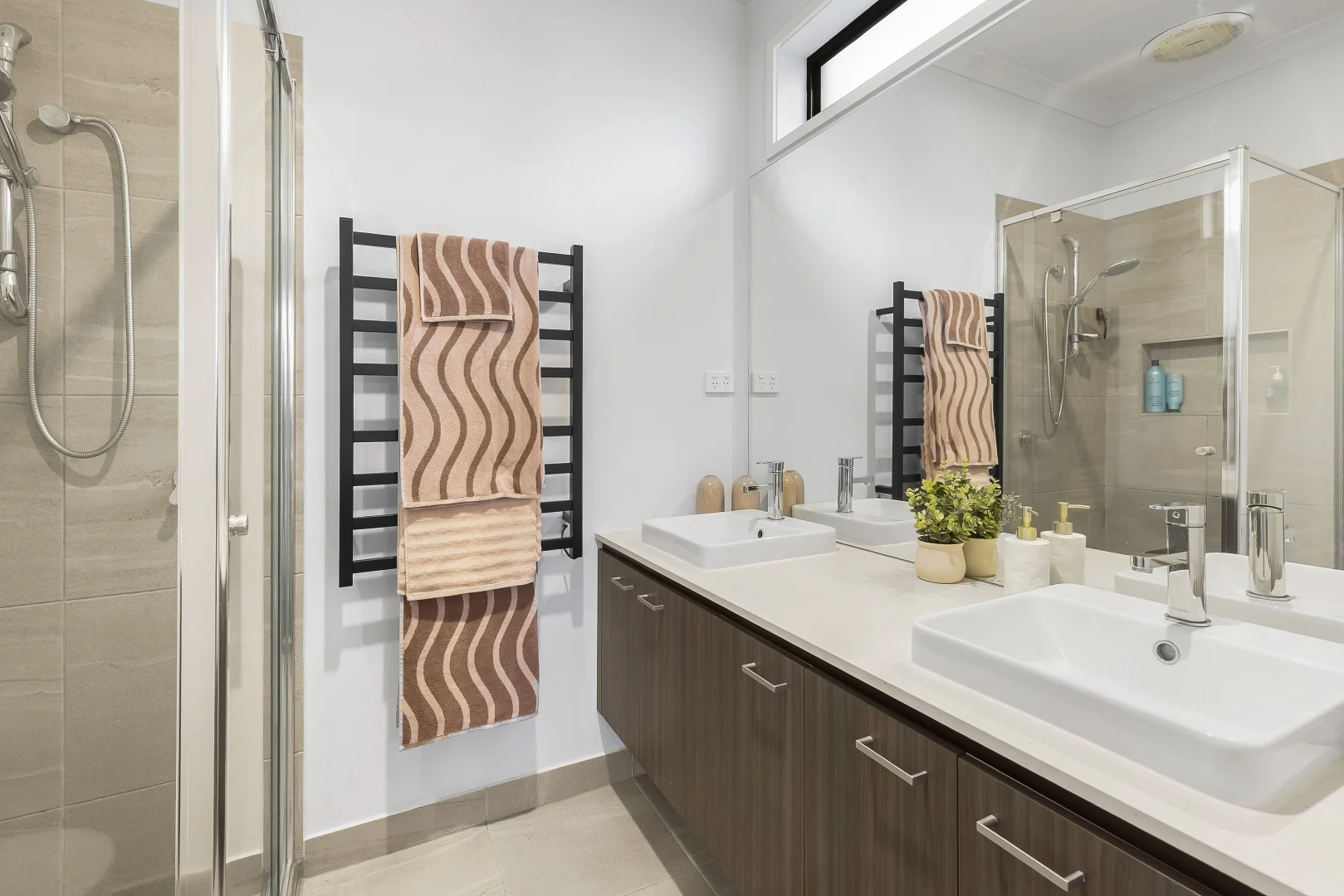 Additional image 3 of 9 Millau Avenue, Craigieburn VIC 3064