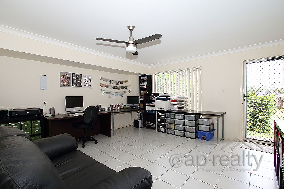 10 Maywood Street, Loganlea QLD 4131, Image 2