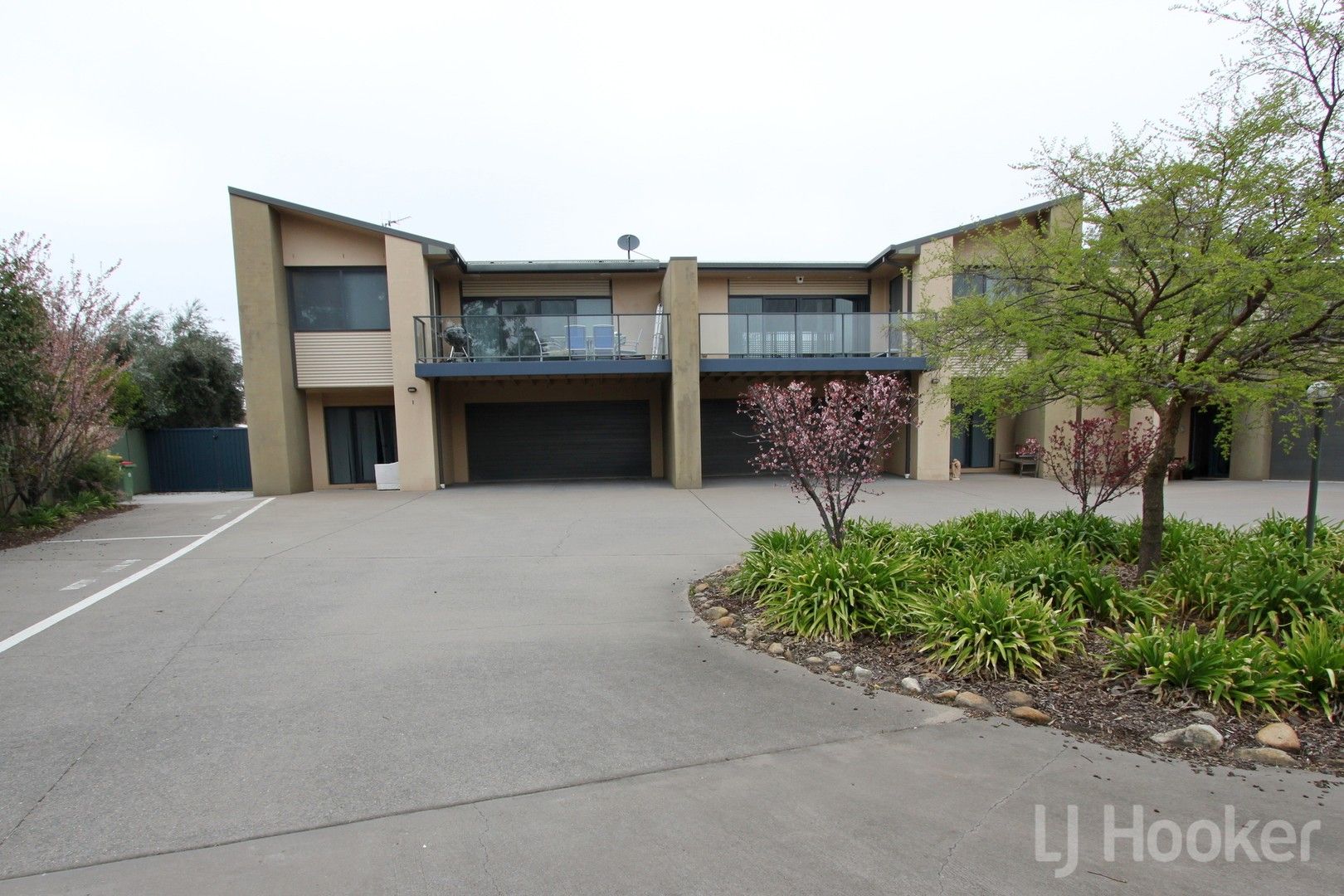 2/23 Allumba Street, Queanbeyan NSW 2620, Image 0