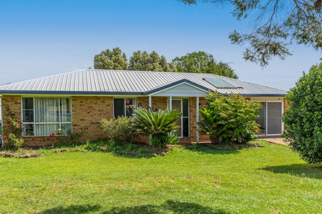 154 Hursley Road, Glenvale QLD 4350, Image 0