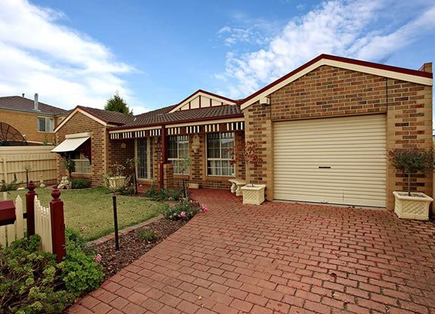 4 Morgan Court, Roxburgh Park VIC 3064