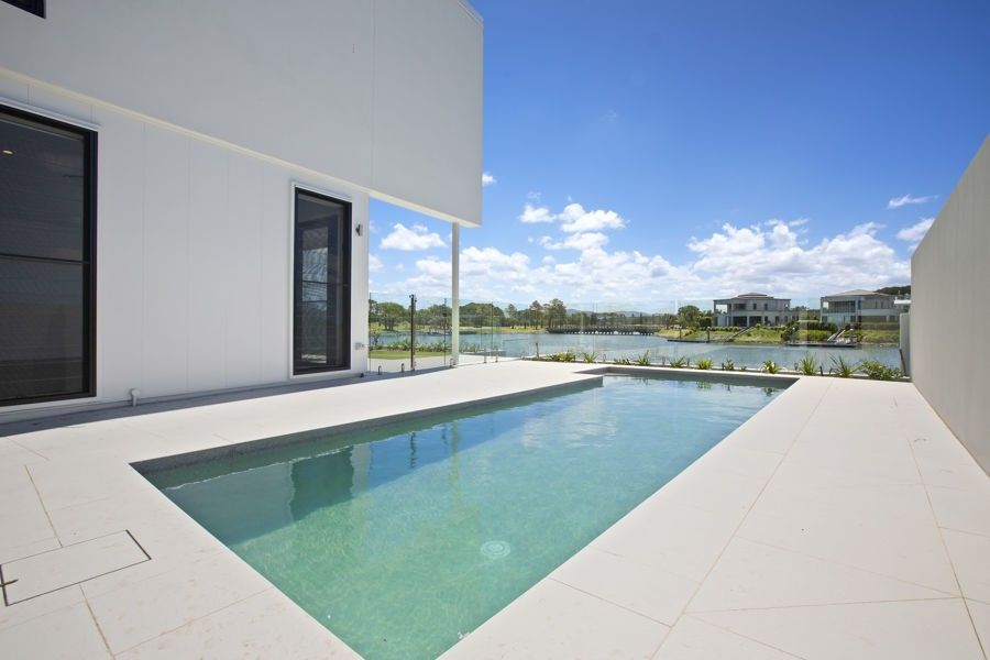 8805 The Point Circuit, Sanctuary Cove QLD 4212, Image 0