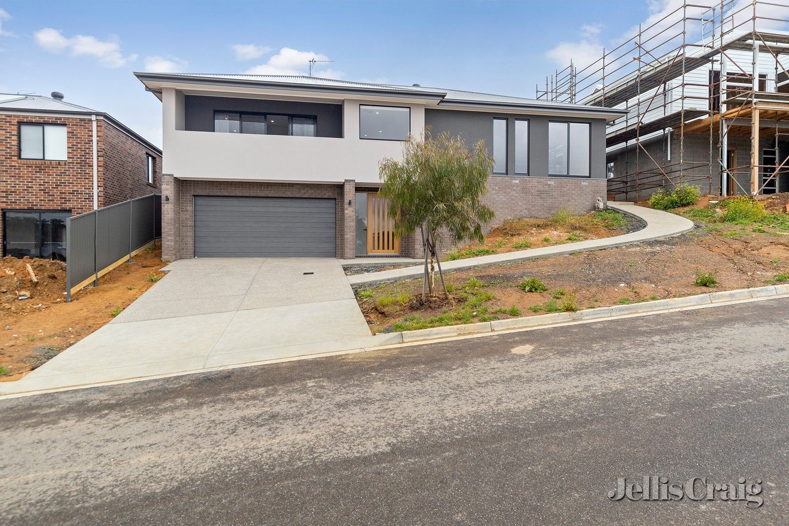 3 bedrooms House in 3 Gabilier Road BROWN HILL VIC, 3350
