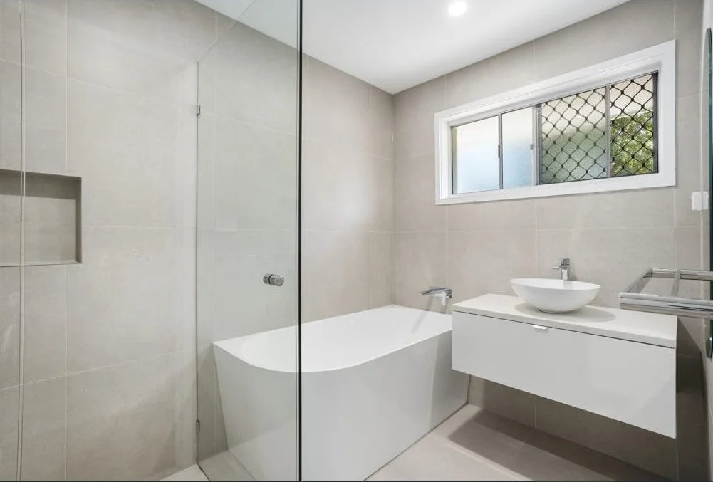 Additional image 10 of 172A Heeb St, Benowa QLD 4217