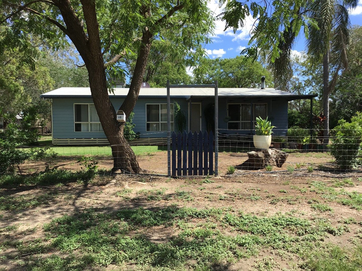 42 SHORT STREET, Mungindi NSW 2406 Domain