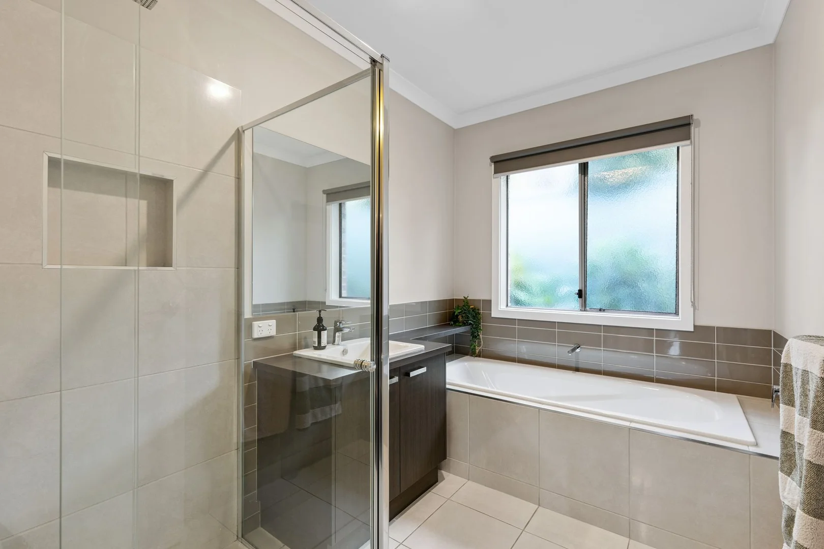 Additional image 12 of 2 Valiant Court, Golden Square VIC 3555