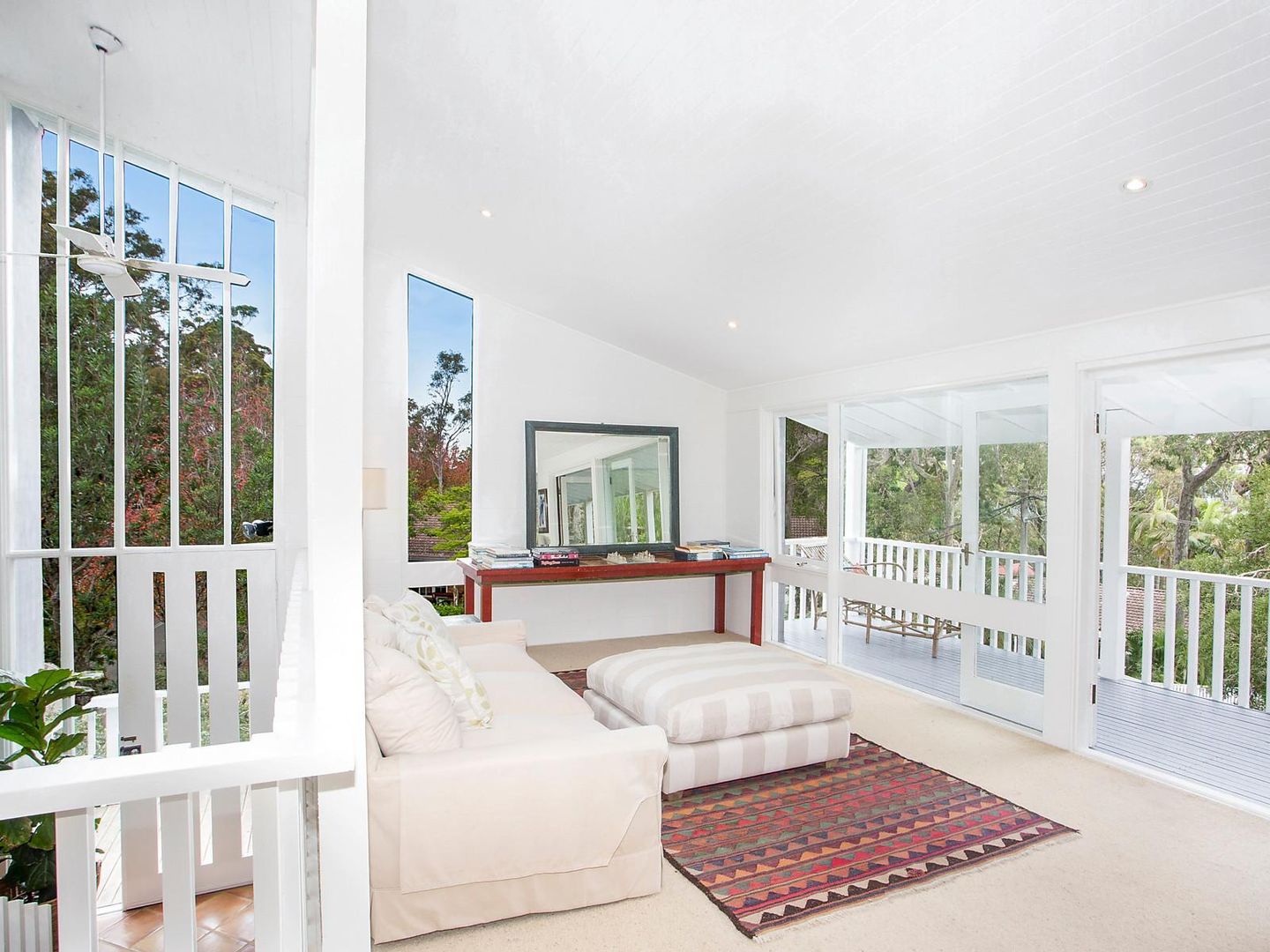 22 Capri Close, Avalon Beach NSW 2107, Image 2