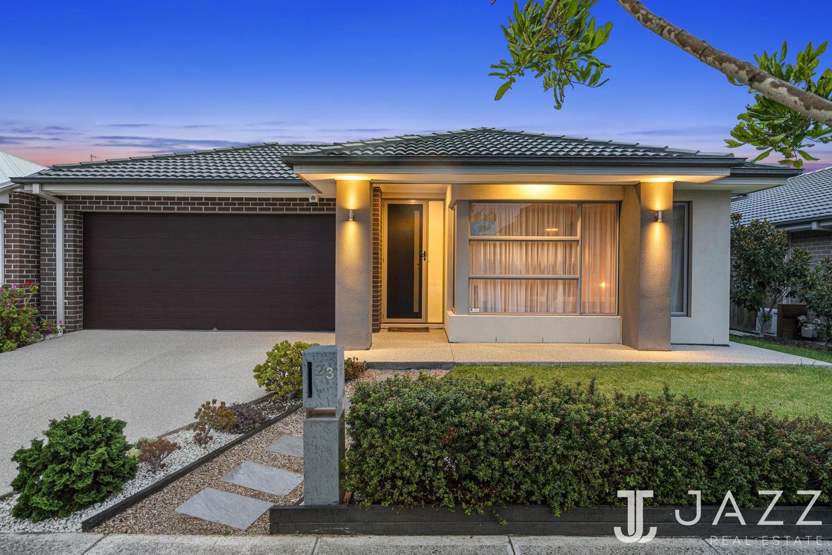 4 bedrooms House in 23 Jansar Street POINT COOK VIC, 3030