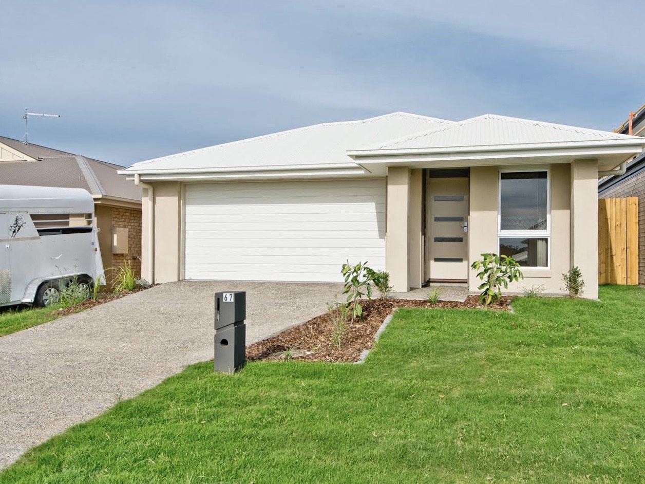 4 bedrooms House in 67 Lemongrass Circuit GRIFFIN QLD, 4503