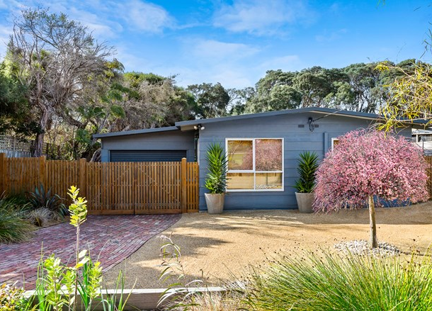 16 Adam Street, Rye VIC 3941