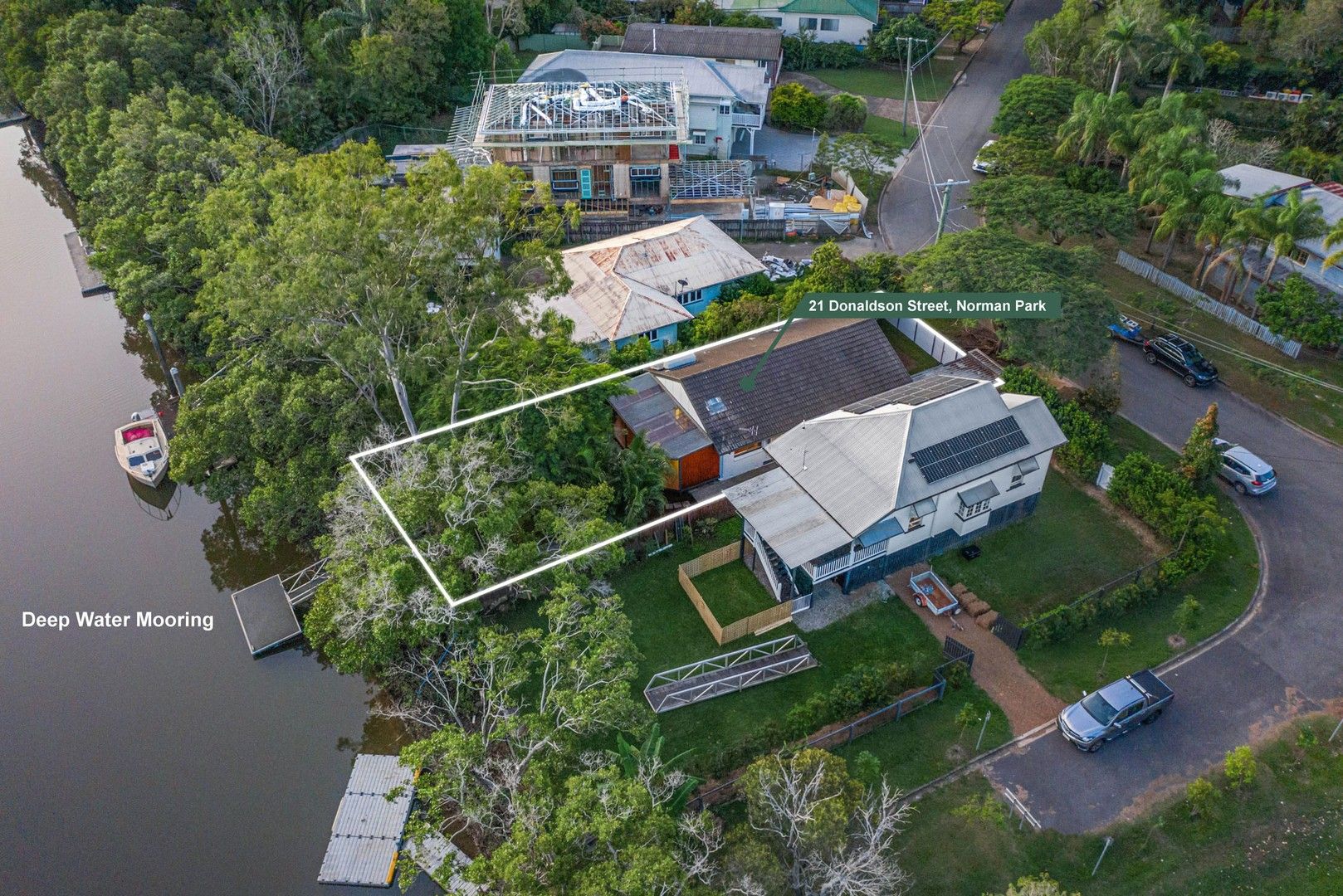 2 bedrooms House in 21 Donaldson Street NORMAN PARK QLD, 4170