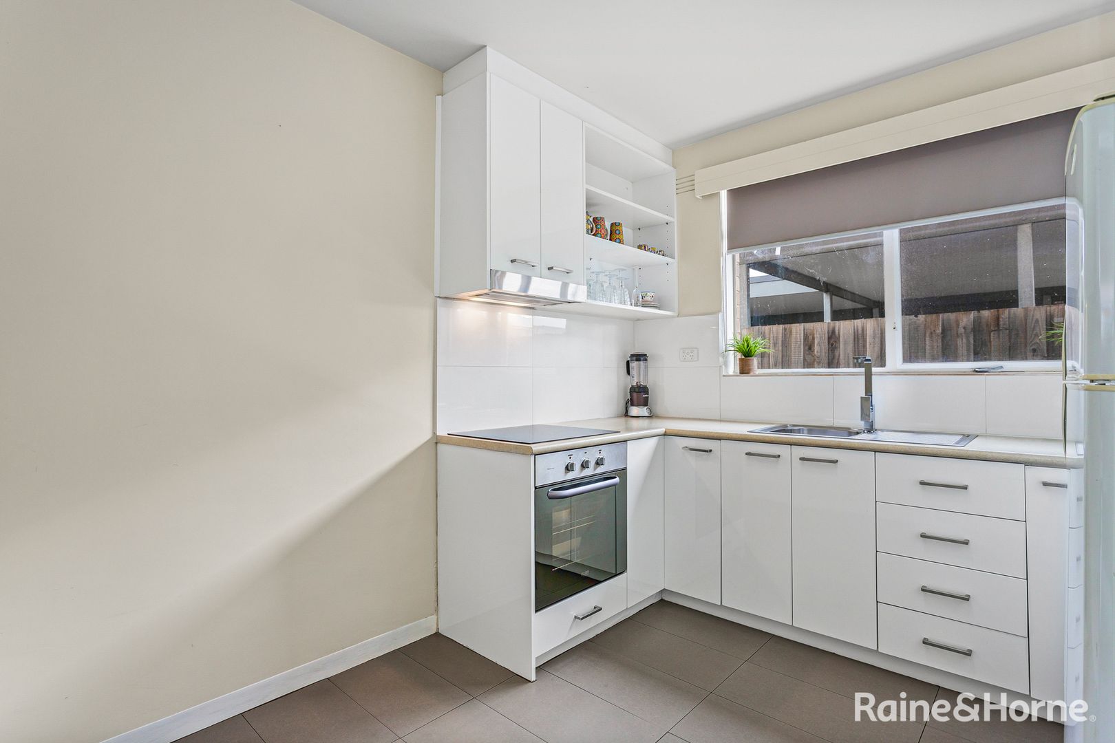 1/29 Champion Road, Williamstown North VIC 3016, Image 2