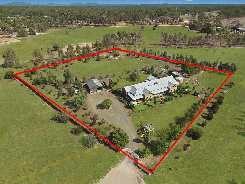 3 Datson Place, Junortoun VIC 3551, Image 1