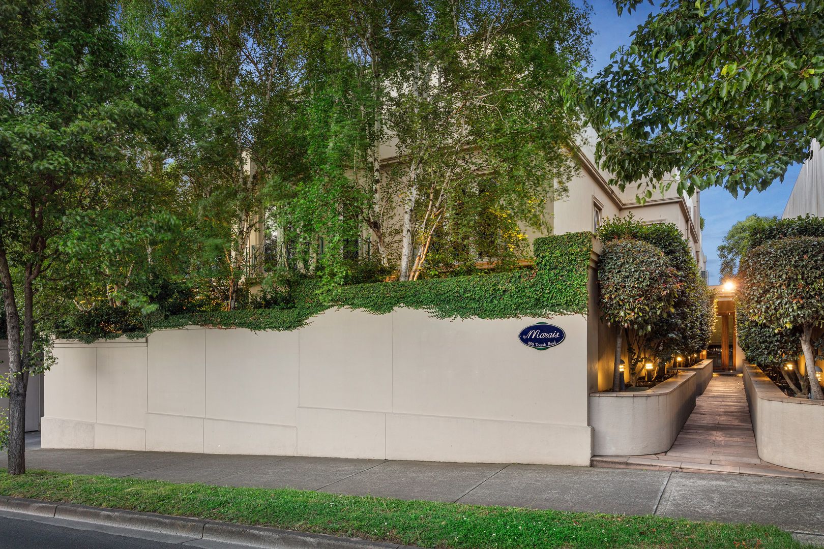 1/669 Toorak Road, Toorak | Property History & Address Research | Domain