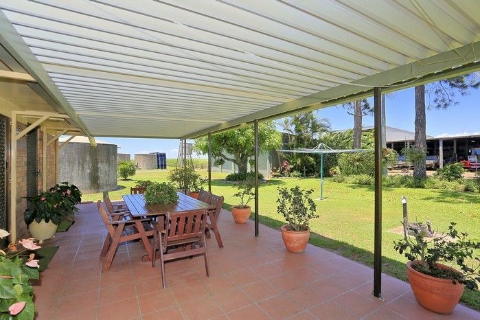 453 Lindemans Rd, Moore Park Beach QLD 4670, Image 2