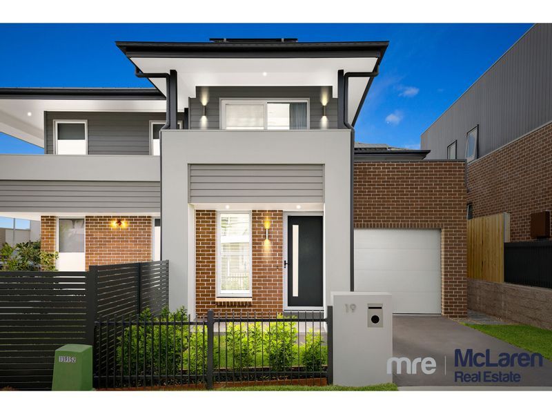 19 Indigo Crescent, Denham Court NSW 2565, Image 0