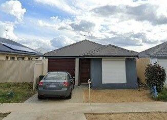 Picture of 32 Siltstone Road, HAYNES WA 6112