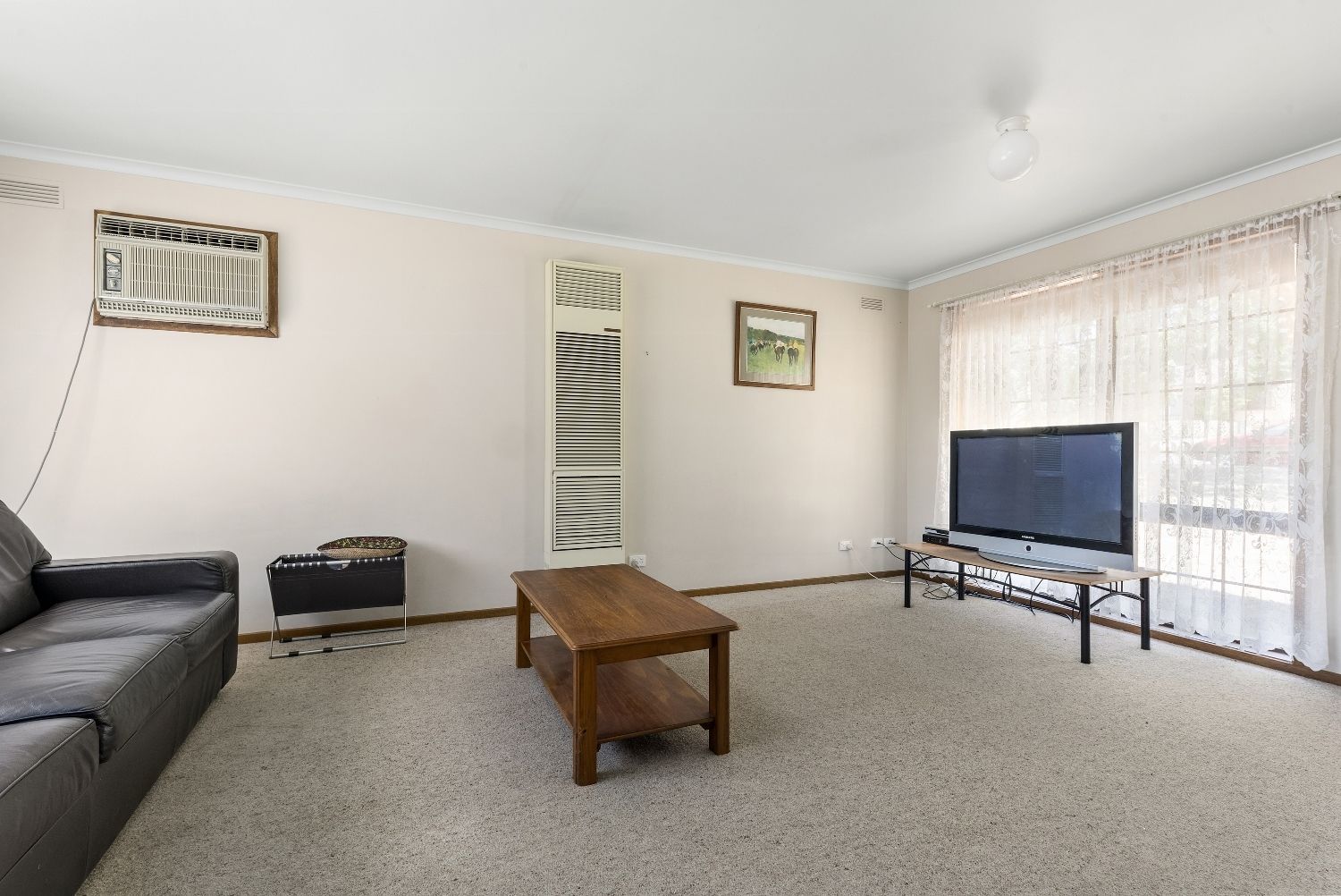 1/21a Nish Street, Flora Hill VIC 3550, Image 1